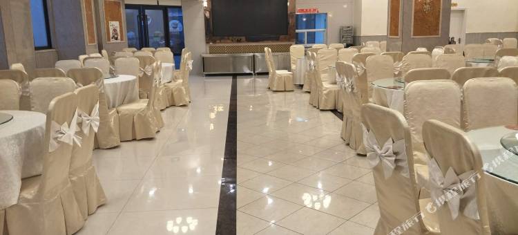 玉湖大酒店(秀湖公园店)图片