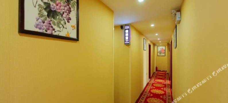 万引力酒店(郑州CBD会展中心中储粮大厦店)图片