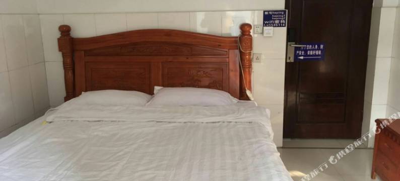 峨眉山和平旅馆图片