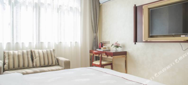 盛隆酒店(美苑路第四中学店)图片