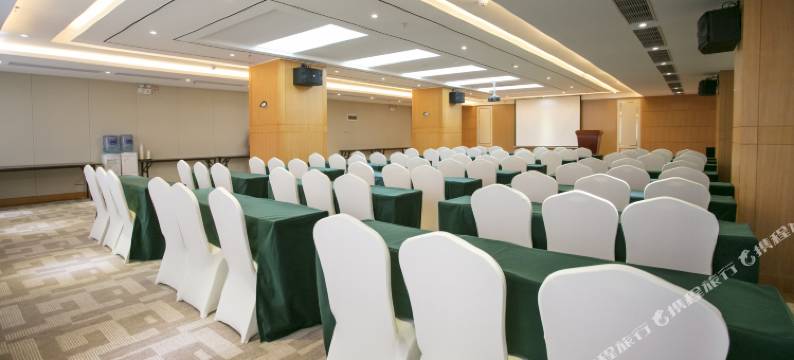 银河大酒店(南宁火车站)图片