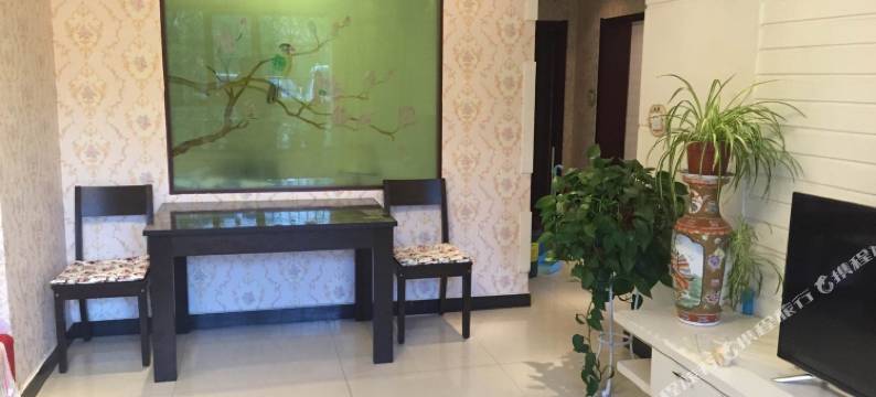 西宁高原锦绣小屋图片