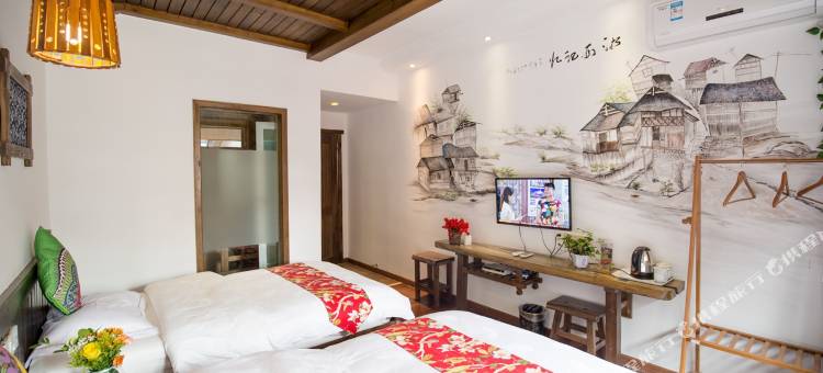 张家界雨后阳光客栈(国家森林公园武陵源标志门店)图片