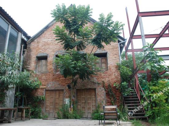 特拉斯李斯特洛酒店