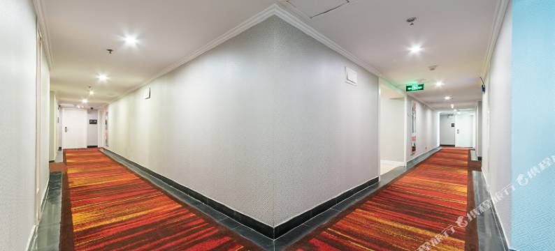 亿宝精选酒店(厦门火车站莲坂地铁站店)图片