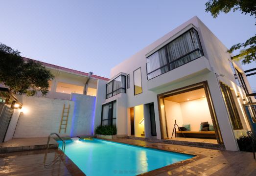 NornDee Hotel Hotel Overview