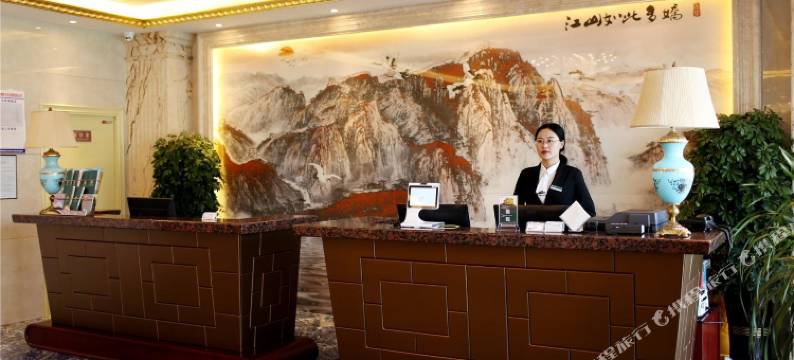 君华嘉惠酒店(青岛金沙滩度假区太行山路地铁站店)图片