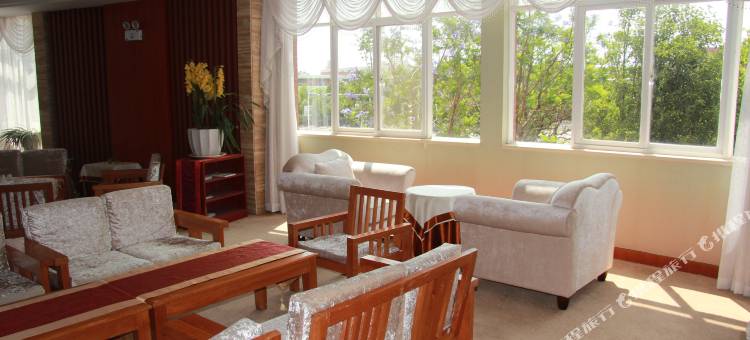 昆明医科大学国际交流中心酒店(昆明高铁南站店)图片