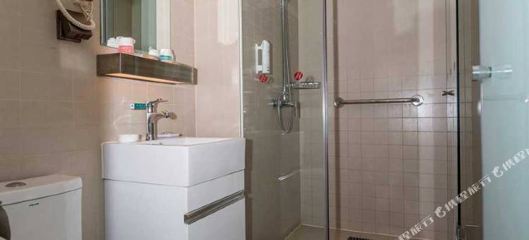 锦江之星品尚酒店(赤峰火车南站十二中店)图片