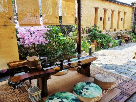 官邸民宿(阳朔遇龙河古民居店)