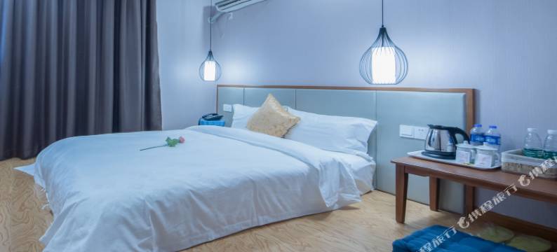 阳澄之星商旅酒店(苏州唯亭镇戈巷街地铁站店)图片