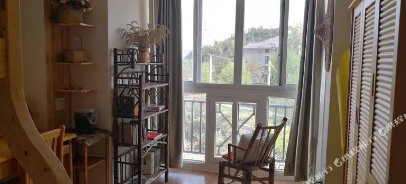 德清傲雪孤梅公寓图片