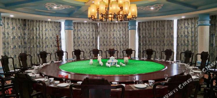 赤峰贺奇精品酒店图片