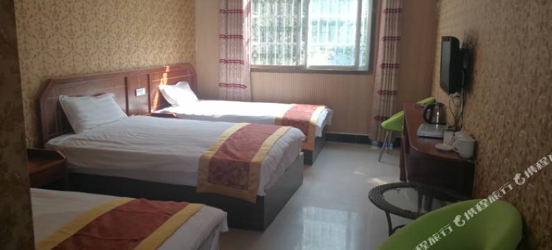 钟祥石门生态山庄图片