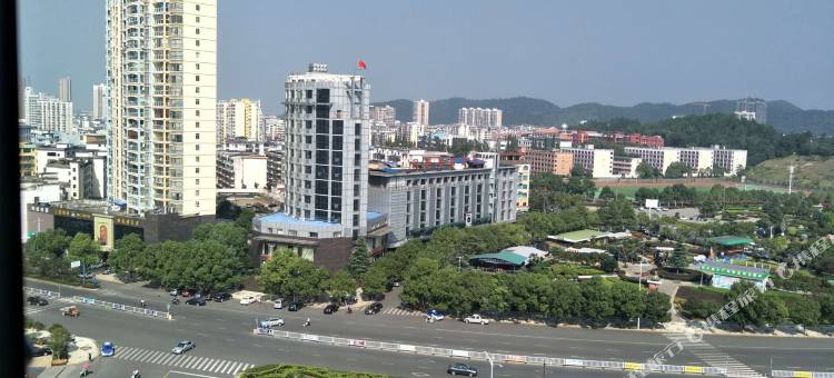 镜山乐居酒店(上高县政府镜山广场店)图片