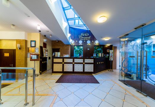 Cronwell Inn StremyannayaHotel Overview