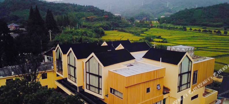 莫干山秋田布谷·童话世界民宿图片