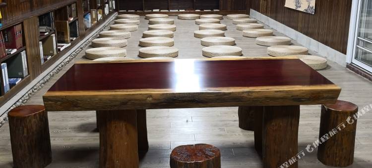 大别山紫云缘客栈图片