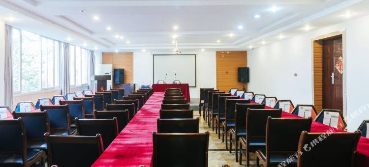 凯若酒店(西南大学状元碑地铁站店)图片