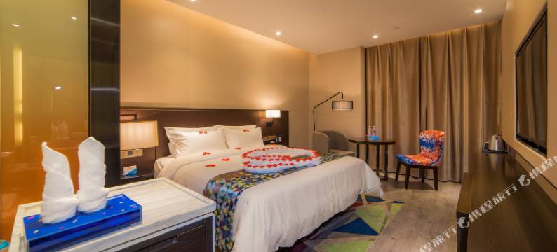 潮宸酒店(清远义乌商贸城店)图片