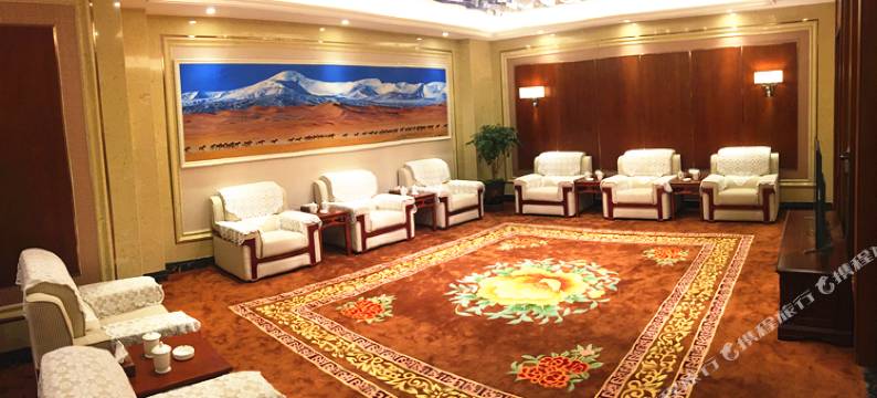 德令哈森元巴音河酒店图片