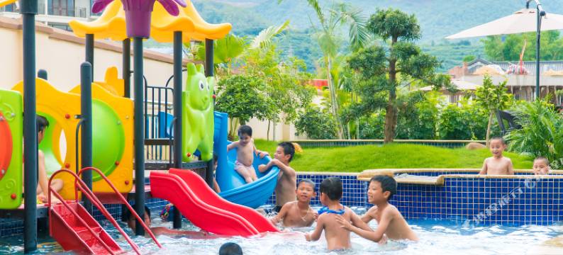 龙门绿源假日酒店图片