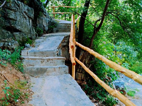 巩义北山居民宿