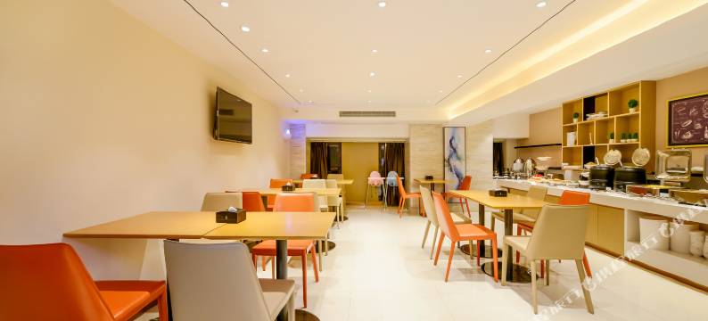 城市阳光酒店(重庆南滨路长嘉汇弹子石老街店)图片