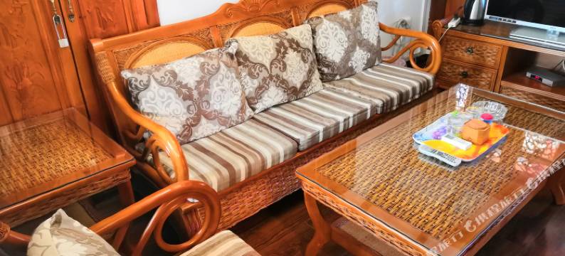 丽江花临晚照客栈图片