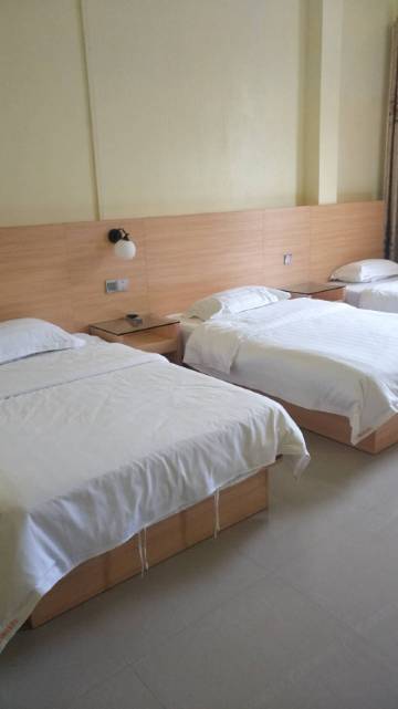 大新归春河畔农家乐