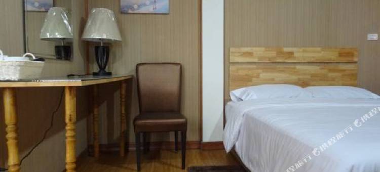 小宾馆酒店(Little Guest House Hotel)图片