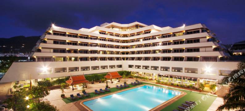 普吉岛芭东度假酒店(Patong Resort Hotel)图片
