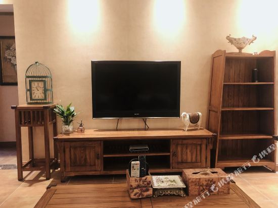 成都莎莎的美式洋房公寓