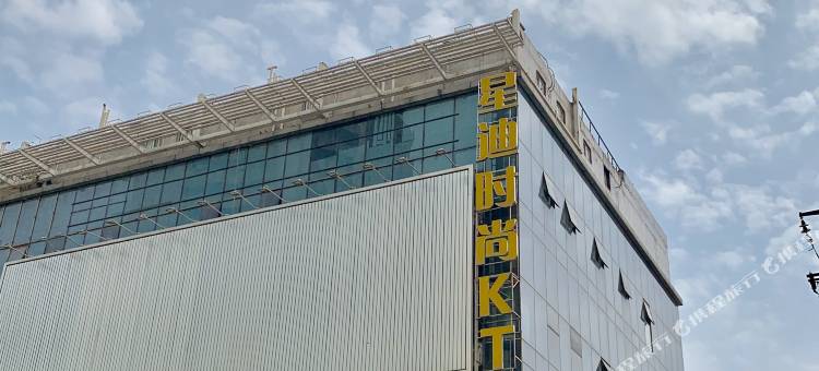 莫泰168(武汉光谷广场地铁站店)图片