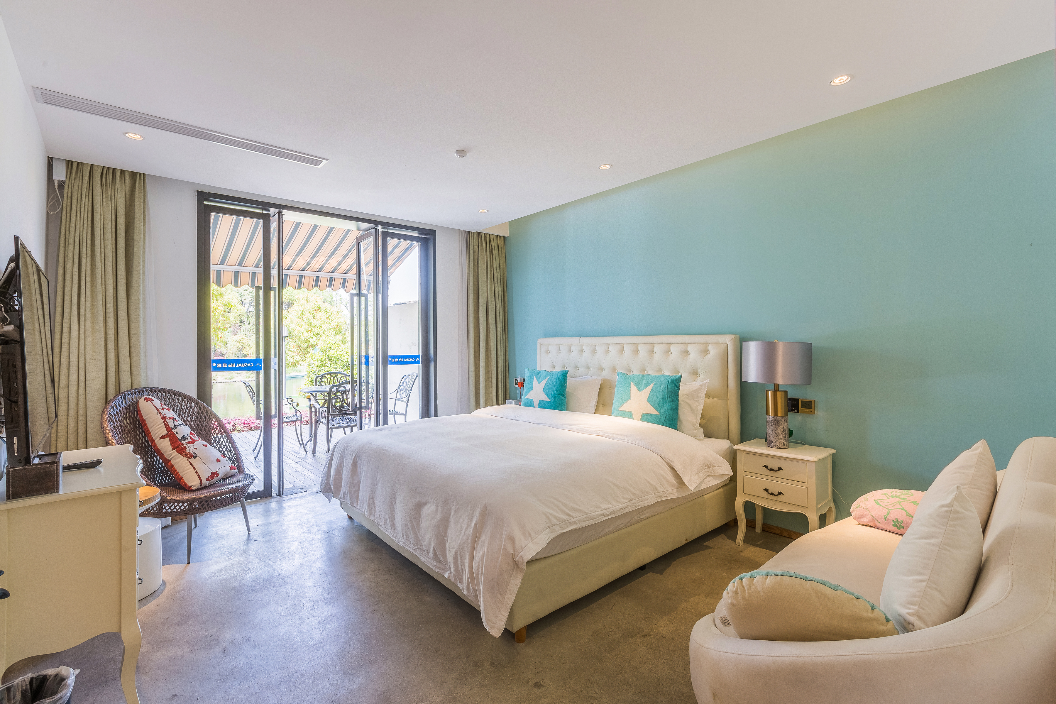 Tardy courtyard (hangzhou baima lake store)Over view