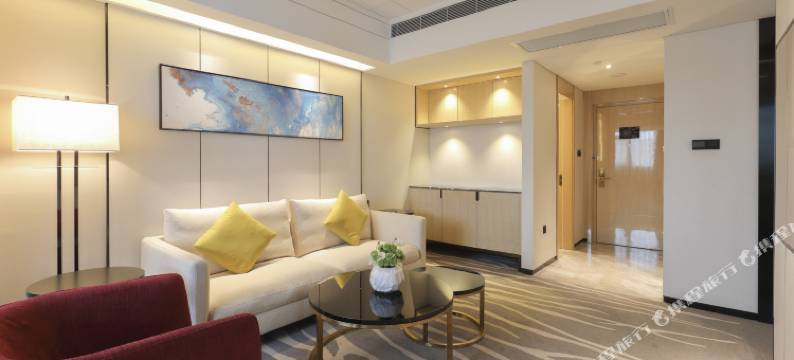 郑州物华豪悦酒店(省博物院南阳新村地铁站店)图片