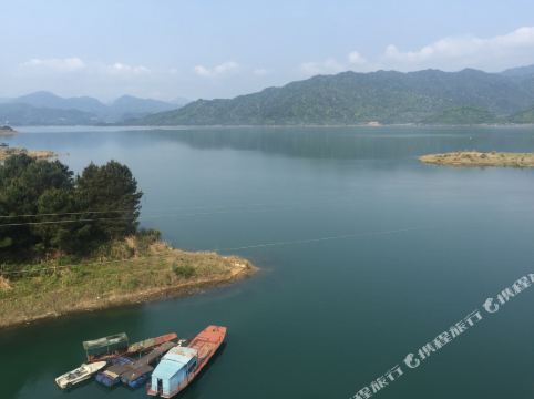 乳源南湖农家渔村