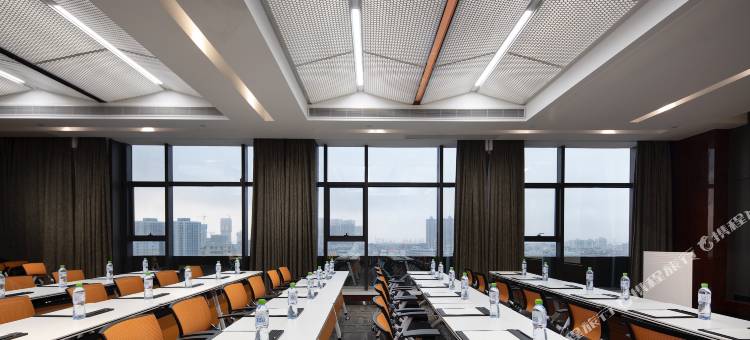 柏高·雅酒店(湛江国贸人民广场店)图片