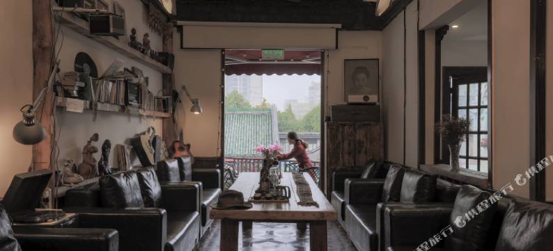 西讃•琴台美宿(成都宽巷子景区通惠门地铁站店)图片