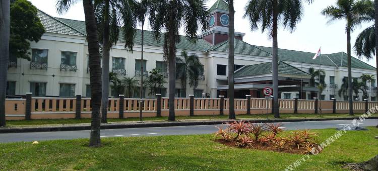 西卡朗大酒店(Grand Cikarang Hotel)图片