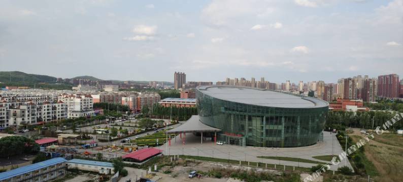 爱你时尚酒店(顺城万达店)图片