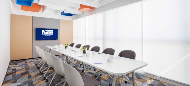 佛山禅城智选假日酒店(魁奇路地铁站创意产业园店)图片