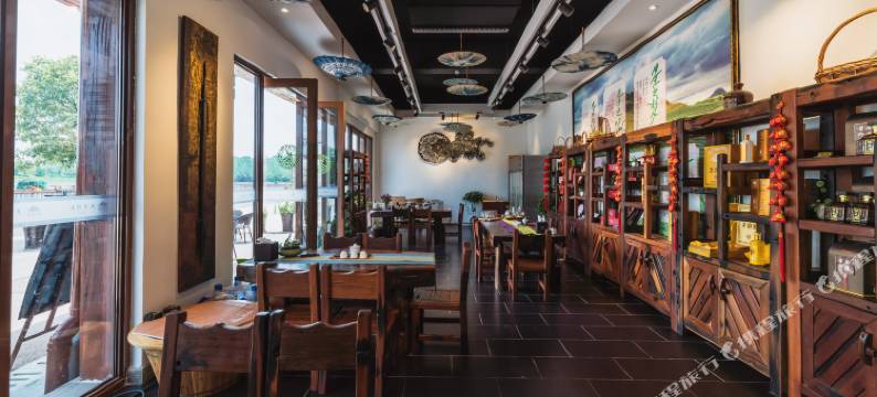 贵阳五彩黔艺天河驿栈图片