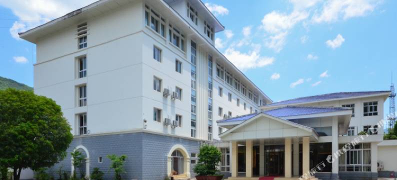 神农架荣逸精致酒店图片