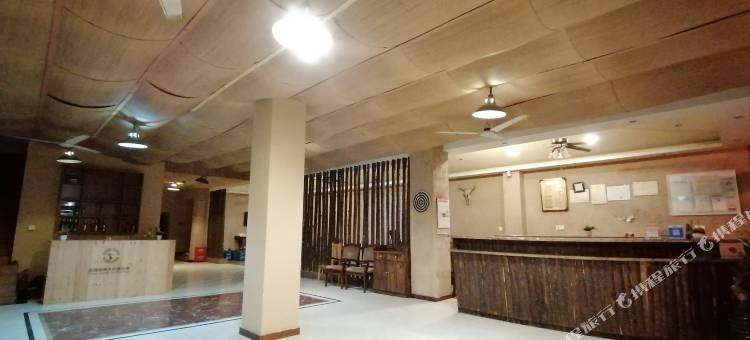 峨眉山梅龙客栈图片