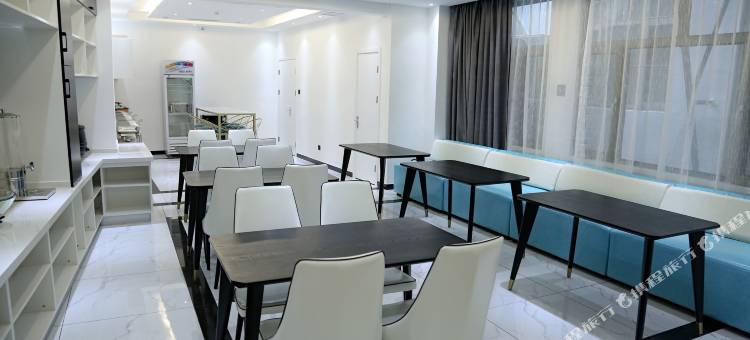 希晨·轻雅酒店(张家口武城街展览馆店)图片