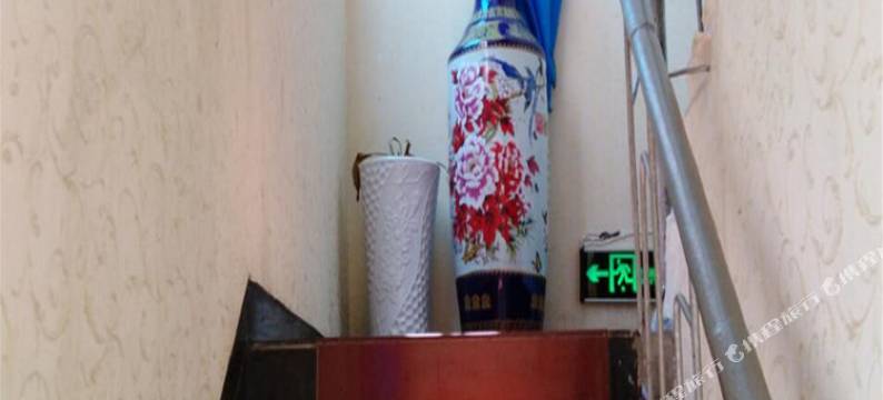 遵义务川汽车站朋来公寓图片