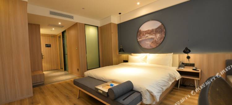 哈尔滨哈西理工大学地铁站亚朵酒店图片