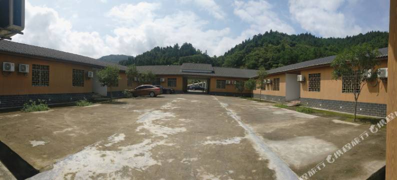 荔波瞬江湾休闲山庄图片