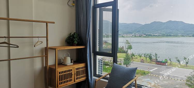 余姚湖上隐客栈图片